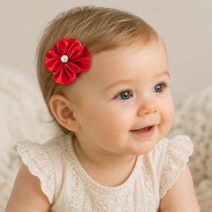 Hovedbilde Baby Hårspenne Blomst rød - Den lille prikken over i en