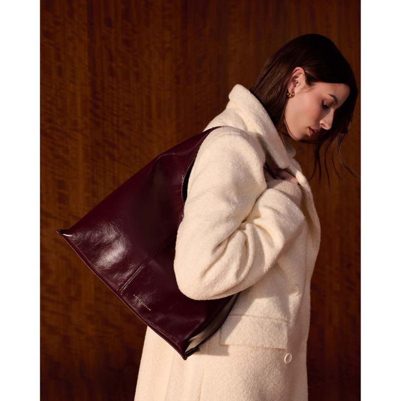 Skulderveske LAILA Dark Cherry Crackle burgunder Katie Loxton