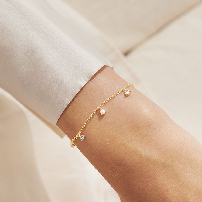 Hovedbilde Armbånd HALO PEARL Cubic Zirconia & Pearl Charms gull Joma Jewel