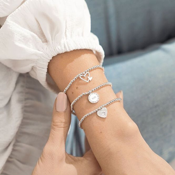 Hovedbilde Gavesett MARVELLOUS MUM 3 armbånd Joma Jewellery